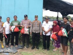 Polres Tulang Bawang Berikan Bansos Kepada Masyarakat Terdampak Bencana Alam Angin Puting Beliung